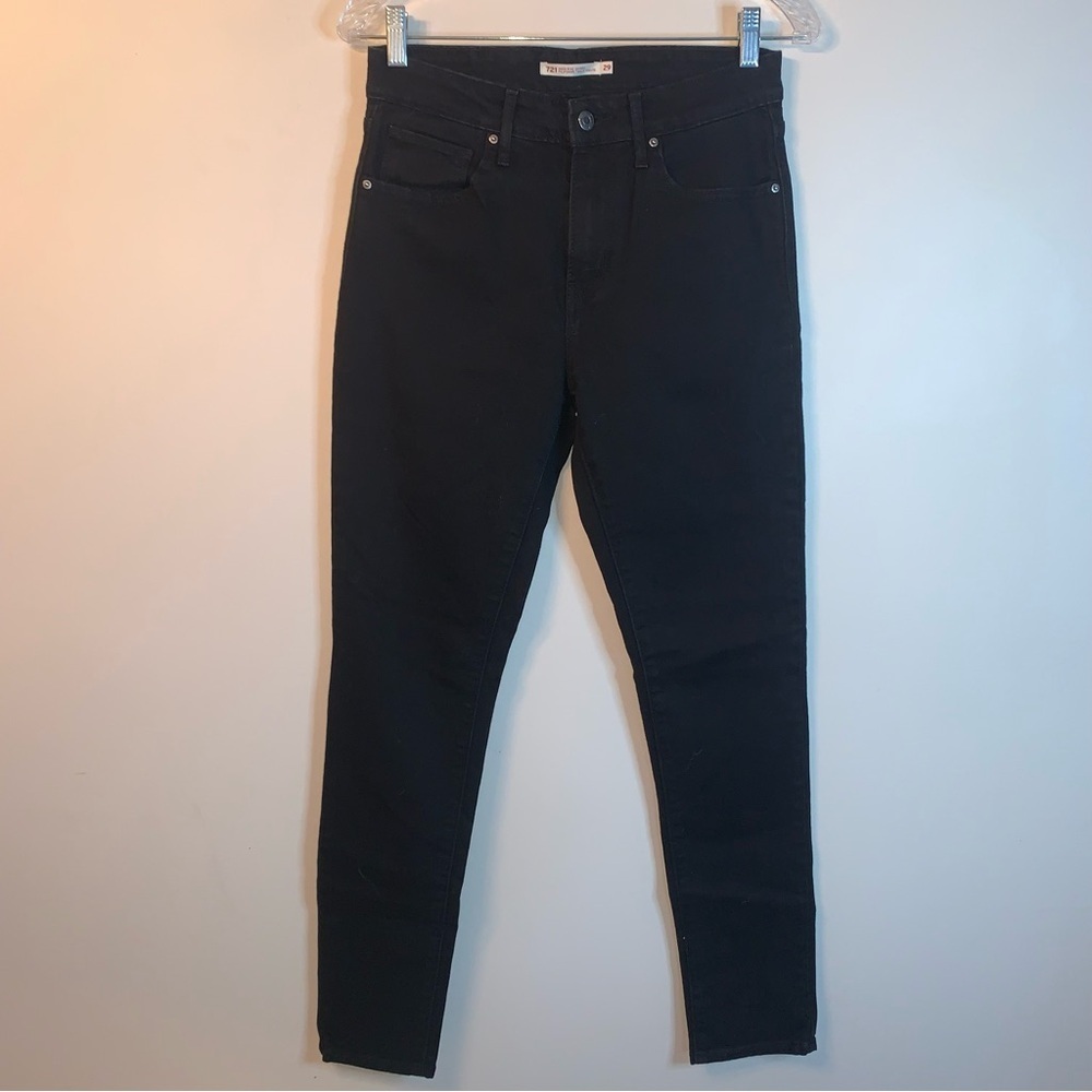 Levi's Black High Rise Skinny Jean 29